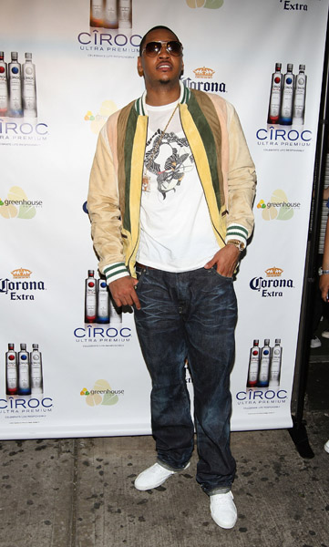 Carmelo Anthony Celebrates His 27th Birthday In New York - Air Jordans