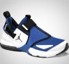 jordan-trunner-11-lx-royal-01