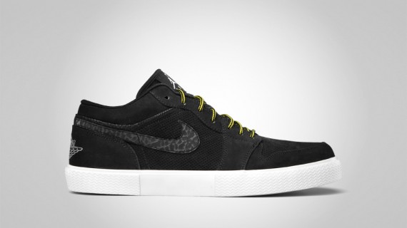 Air-Jordan-Retro-V.1-black-00 Air Jordan Retro V.1: Elephant Print Swoosh Pack