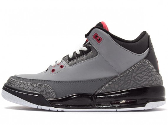 air-jordan-iii-gs-stealth-00 Air Jordan III GS: Stealth Available in Japan