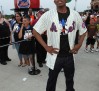 nick-cannon-world-record-for-hugging-15