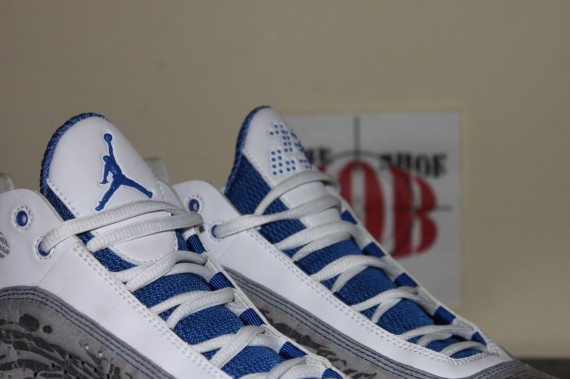 Air Jordan 2011: Grey/White/Blue Promo Sample