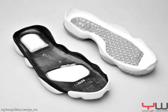 air-jordan-xi-xiii-cushioning-comparison-00 Air Jordan XI and Air Jordan XIII Cushioning Comparison