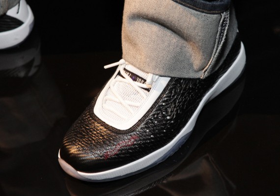 Air Jordan 2011: Carbon Fiber
