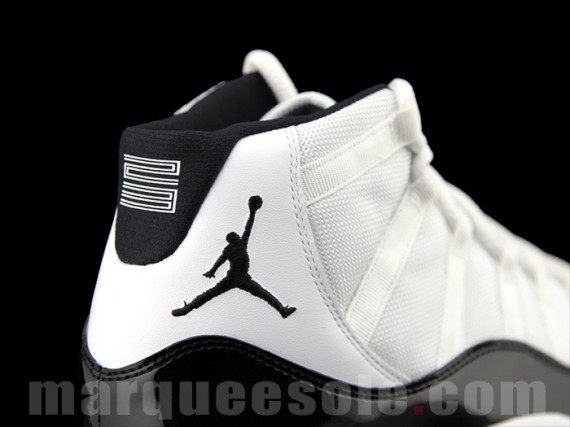 air-jordan-xi-concord-now-available-04 Air Jordan XI: Concord Now Available