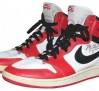 air-jordan-1-og-autographed-game-worn-pair-7