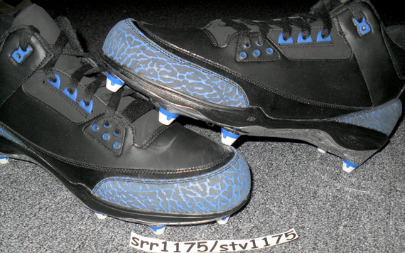 Air Jordan III: Dwight Freeney PE Cleat