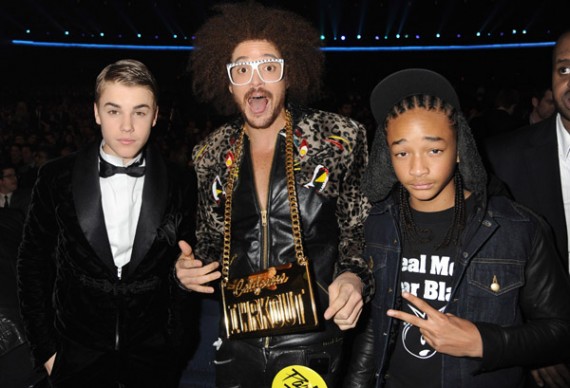 jaden-smith-wears-air-jordan-3-black-cement-summary Jaden Smith Wears Air Jordan III Black Cement @ American Music Awards