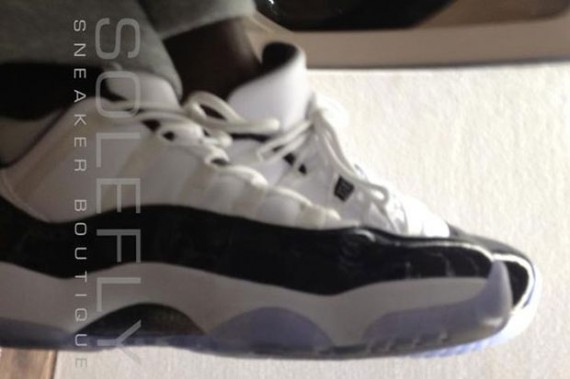 Air Jordan XI Low: Concord Sample
