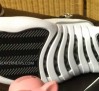 air-jordan-xii-playoffs-2012-retro-2