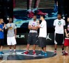chris-paul-in-hangzhou-01