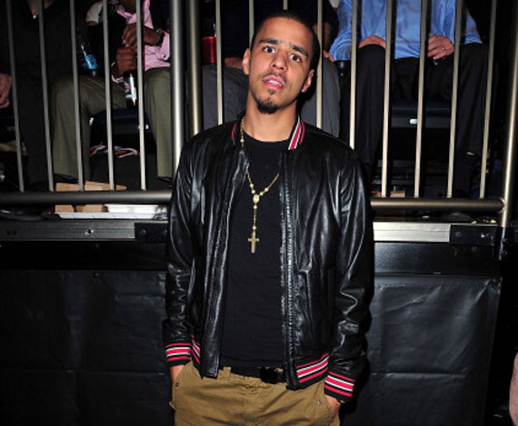 j.cole-wearing-air-jordan-chicago-10-summary J.Cole Wearing Air Jordan 10 Chicago