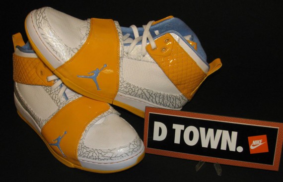jordan-melo-m6-future-sole-01 Jordan Melo M6: Future Sole Sample Available on eBay
