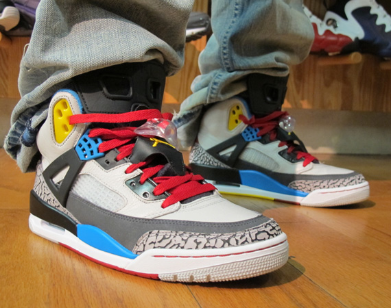 Jordan Spiz'ike: Bordeaux - On Foot Images - Air Jordans, Release Dates & More | JordansDaily.com