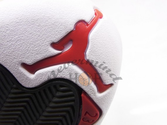 playoff-12-detailed-images-05 Air Jordan 12 Retro: Playoff New Photos
