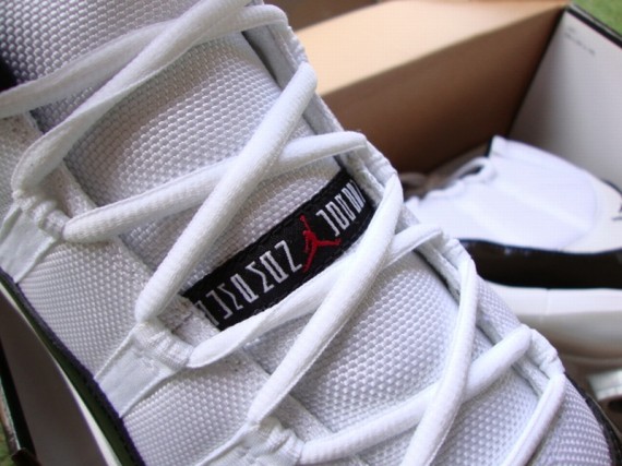 air-jordan-xi-conord-cc-sabathia-pe-cleats-05 Air Jordan XI: C.C. Sabathia Red Jumpman Concord PE Cleats