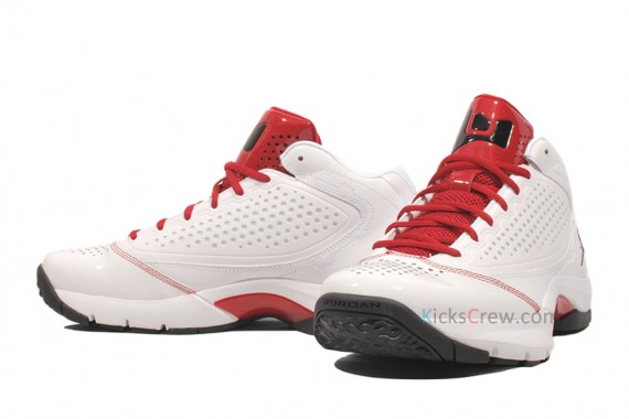 jordan-d-reign-white-black-varsity-red-4 Jordan DReign: White Black Varsity Red