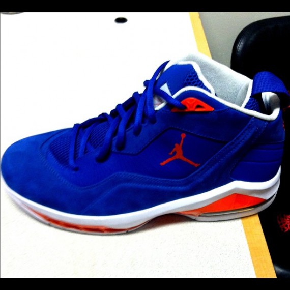 jordan-melom-m8-blue-suede-pe-01 Jordan Melo M8: Blue Suede PE