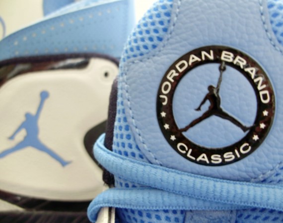 OLYMPUS DIGITAL CAMERA Air Jordan 2012: Jordan Brand Classic Sample