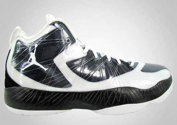 air-jordan-2012-lite-black-white-00 Air Jordan 2012 Lite: Black – White