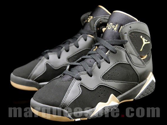 Air Jordan VII GS: Gold Medal