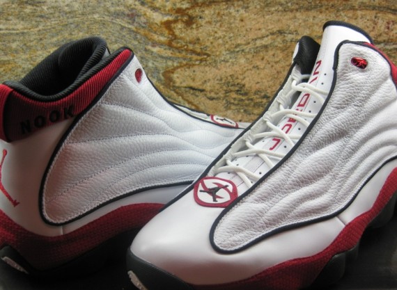 jordan-pro-strong-juwan-howard-pe-00 Jordan Pro Strong: Juwan Howard PE