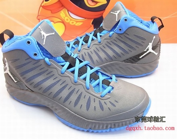jordan-super-fly-grey-university-blue-00 Jordan Super Fly: Grey – University Blue
