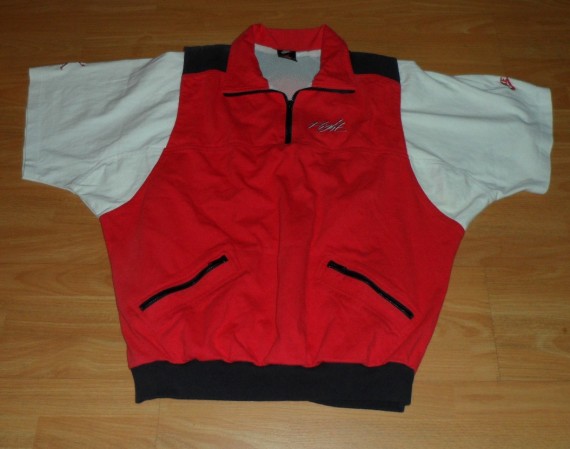 vintage-gear-air-jordan-short-sleev-zip-up-shirt-06 Vintage Gear: Air Jordan Short Sleeve Zip Up Shirt