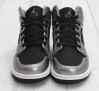 air-jordan-1-phat-gs-matte-silver-berry-02