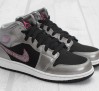 air-jordan-1-phat-gs-matte-silver-berry-03