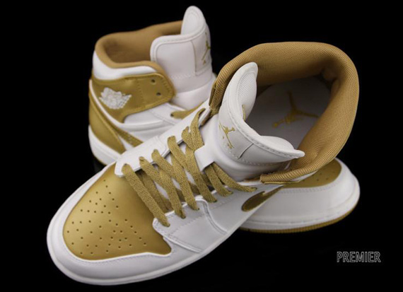 Air Jordan 1 Phat: “Metallic Gold” – Available