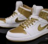 air-jordan-1-phat-metallic-gold-available-05