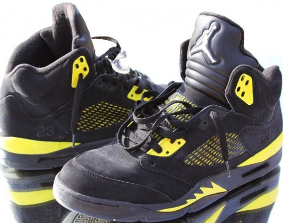 air-jordan-v-thunder-custom-by-el-cappy-02 Air Jordan V: Thunder Customs by El Cappy