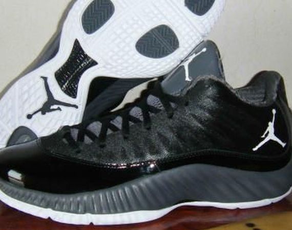 jordan-super.fly-low Jordan Super.Fly Low: Black Cool Grey White