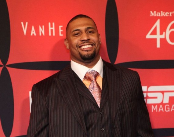 lamarr-woodley-donates-school LaMarr Woodley Donates $60,000 to High School Alma Mater
