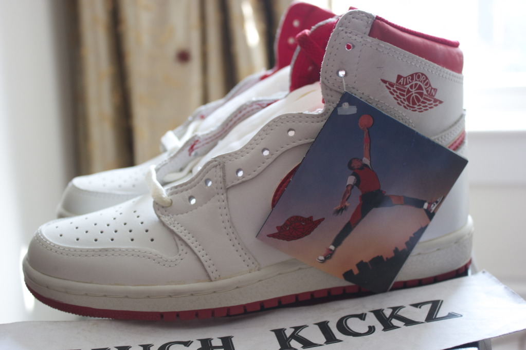jordan 1 white metallic red