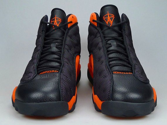 Air Jordan XIII: Gerald Wallace Bobcats PE