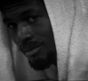 johnny-kilroy-hiding