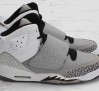 jordan-son-on-mars-matte-silver-metallic-gold-05