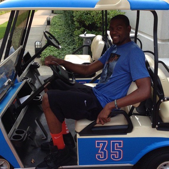 Kevin Durant in Air Jordan 1 Phat