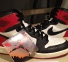 air-jordan-1-black-toe-og-1985-09