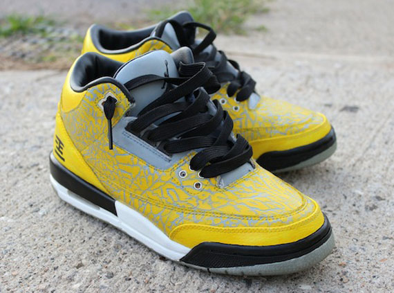 air-jordan-iii-flip-tokyo-customs-03 Air Jordan III “Flip Tokyo” Customs by EBreez3