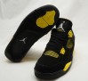 air-jordan-iv-thunder-release-date-change-03