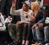 jay-z-air-jordan-iv-bred-04