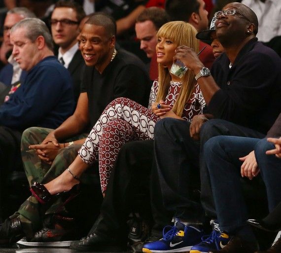 jay-z-wears-air-jordan-1-brooklyn-zoo-02 Jay Z Wears Air Jordan 1 Brooklyn Zoo Customs