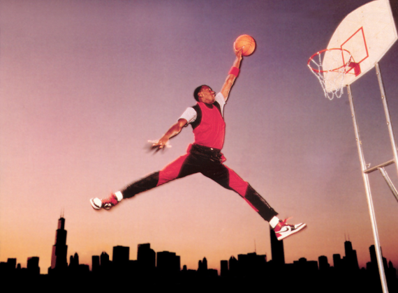 michael-jordan-jumpman Blake Griffin Recreates Michael Jordan Jumpman Pose