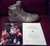 silver-plated-air-jordan-1-sculpture-04