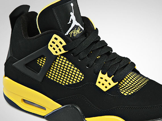 air-jordan-4-thunder-2012 Air Jordan IV: "Thunder" Official Images