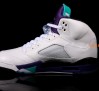 air-jordan-5-grape-2013-retro-08