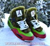 air-jordan-iv-the-grinch-customs-04